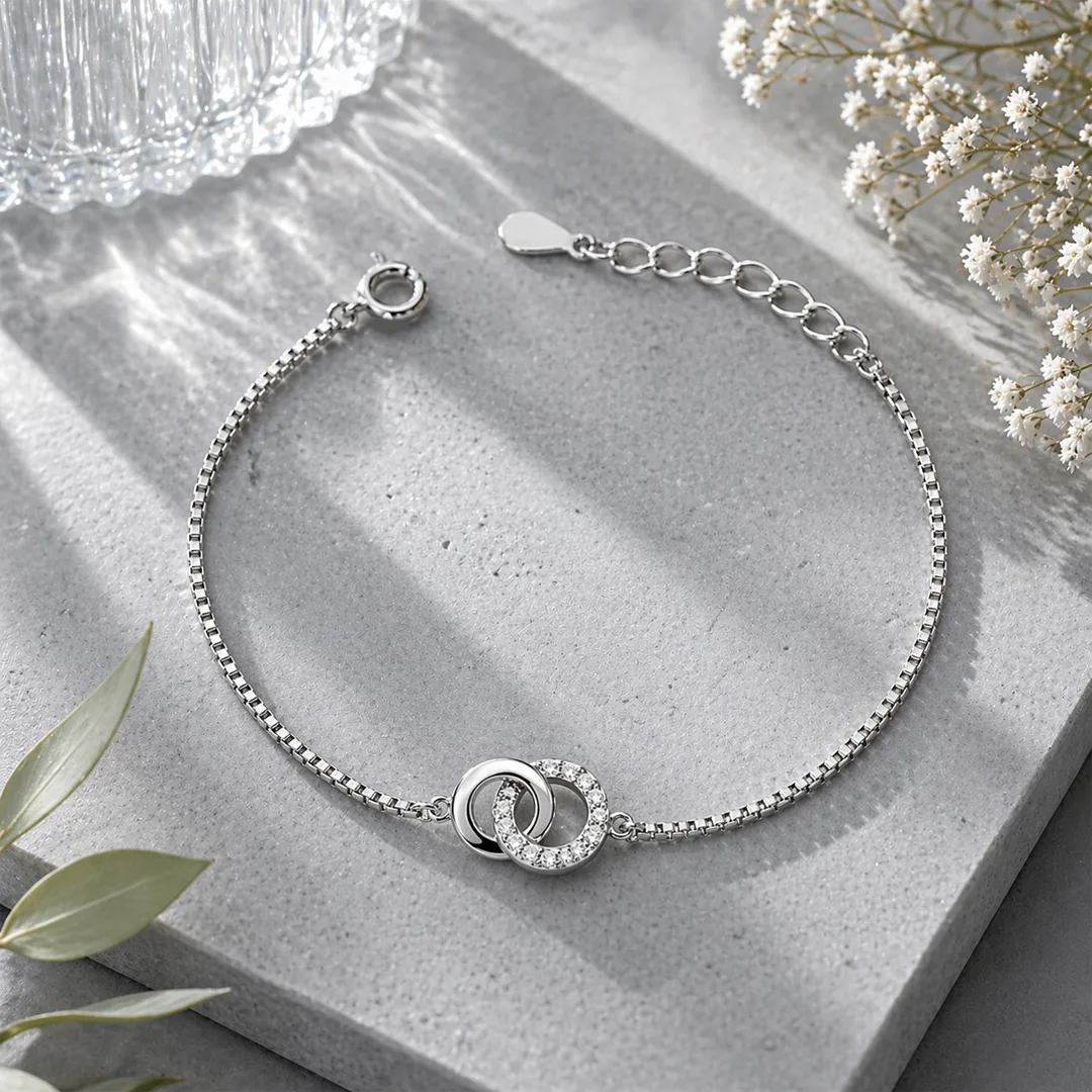 Unity Interlocking Circles Silver Bracelet