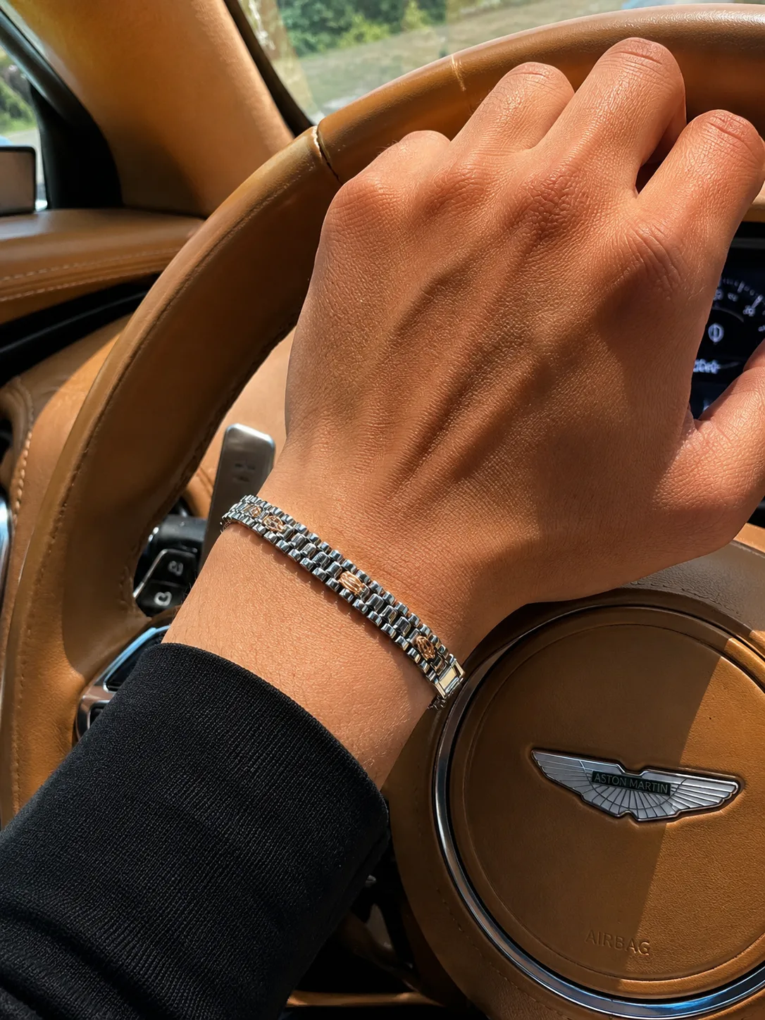 Classic Jubilee-Style Link Bracelet