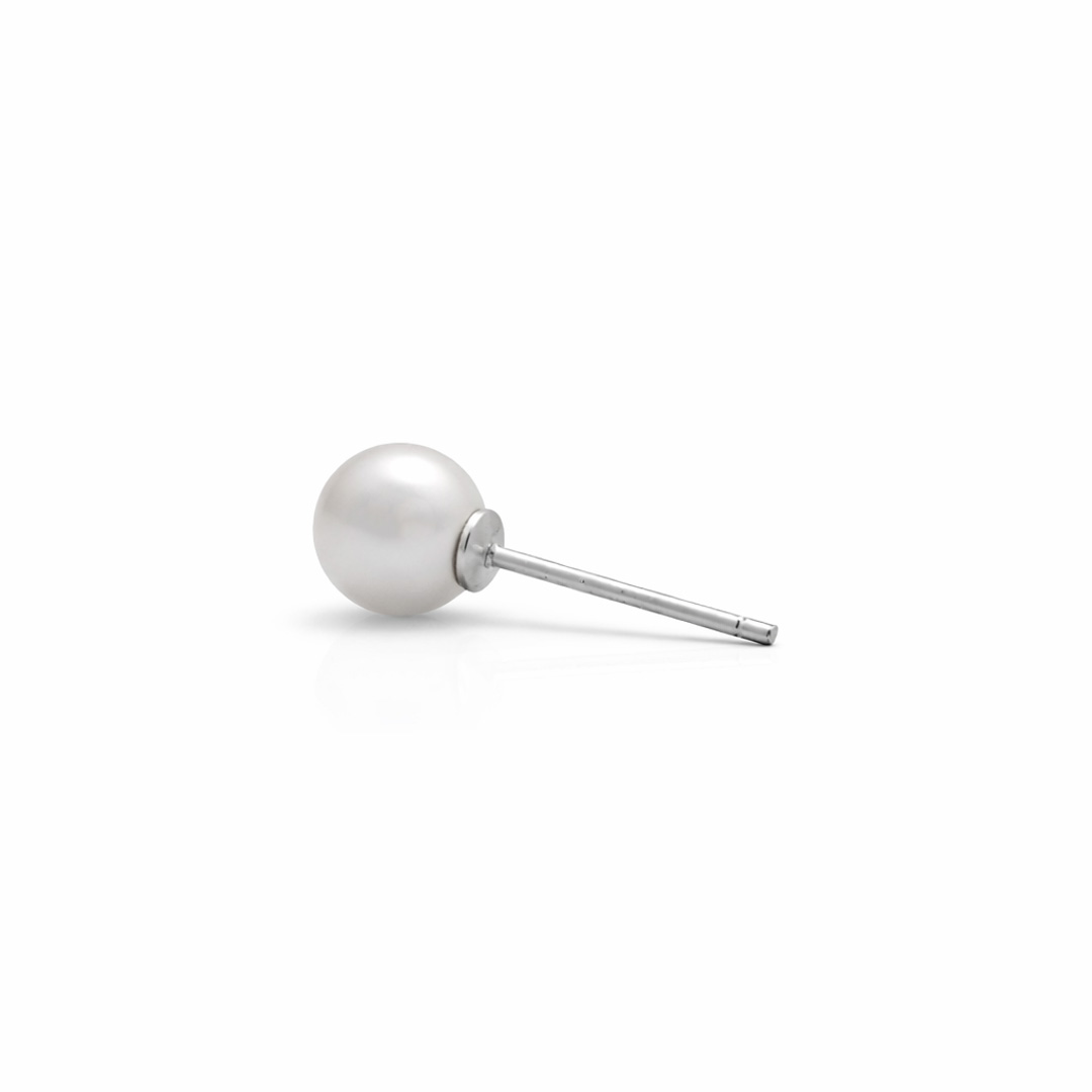 Classic Pearl Stud Earrings